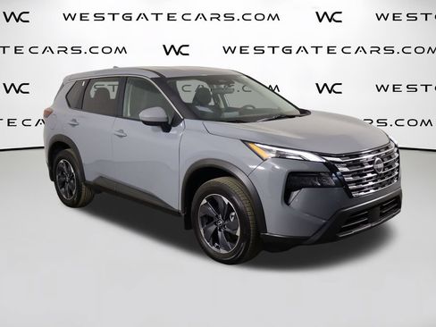 Used 2026 Nissan Rogue SV FWD image 43