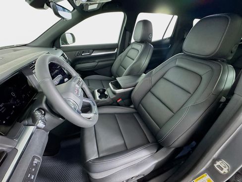 New 2026 GMC Terrain Elevation w/ Elevation Premium Package image 11