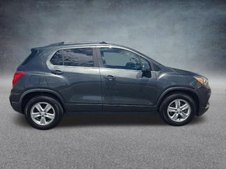 Used 2019 Chevrolet Trax LT FWD video 2