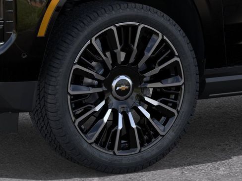 New 2026 Chevrolet Tahoe High Country AWD/4WD image 9