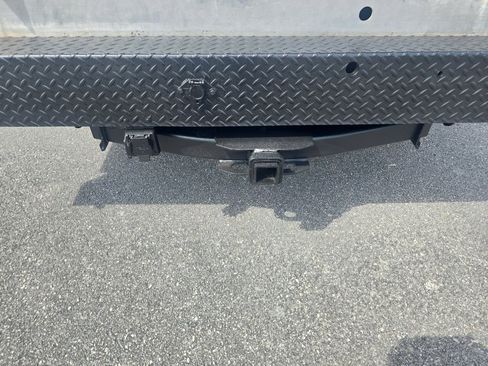 Used 2014 Ford F250 XL w/ Power Equipment Group RWD image 9