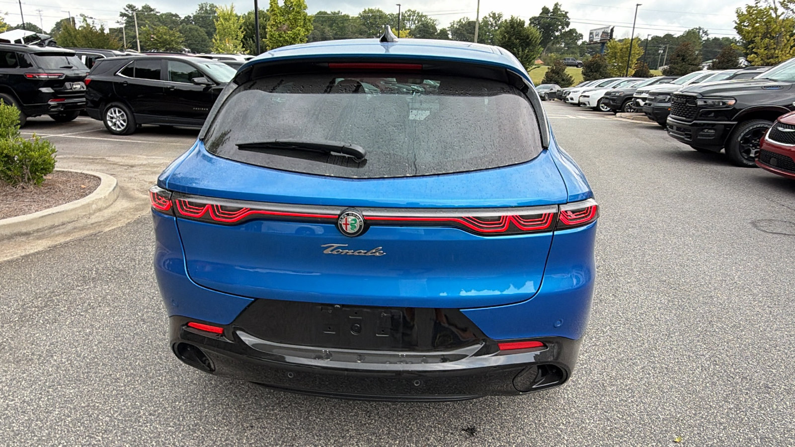 Used 2025 Alfa Romeo Tonale w/ Premium Package AWD/4WD image 9