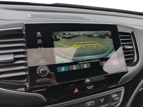 Used 2025 Honda Passport Black Edition image 16