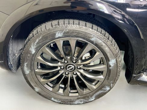 Used 2021 Nissan Armada Platinum w/ Captain's Chairs Package RWD image 13