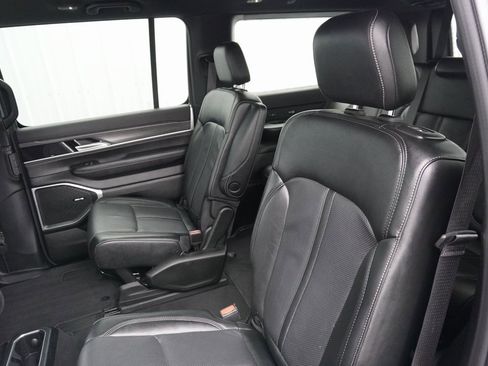 Used 2024 Jeep Wagoneer Series III image 39