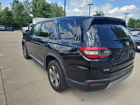 Used 2023 Honda Pilot EX-L image 7
