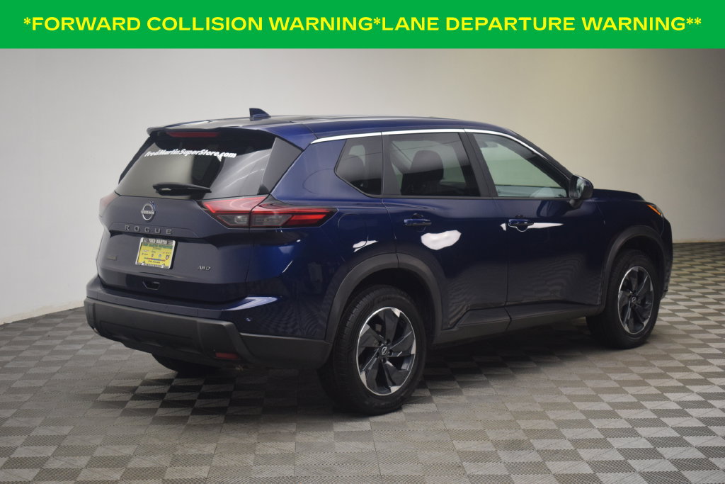 Used 2025 Nissan Rogue SV AWD/4WD image 5