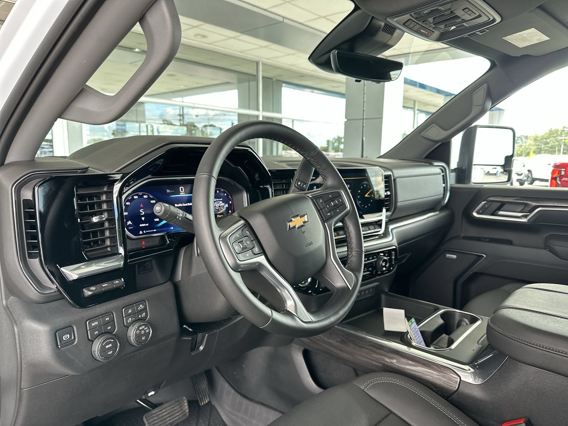 Used 2026 Chevrolet Silverado 3500 LTZ w/ LTZ Plus Package AWD/4WD image 10
