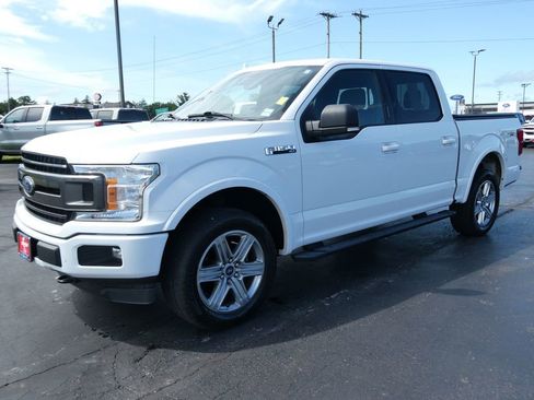 Used 2018 Ford F150 XLT w/ Equipment Group 302A Luxury AWD/4WD image 8