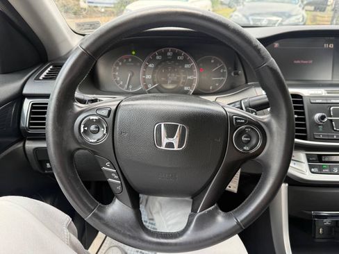 Used 2014 Honda Accord Sport image 15