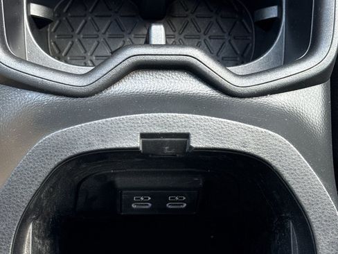 Used 2024 Toyota RAV4 SE AWD/4WD image 28