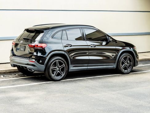 Used 2021 Mercedes-Benz GLA 250 4MATIC image 8