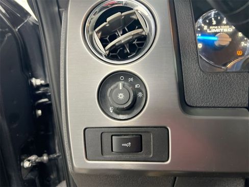 Used 2014 Ford F150 Limited image 17