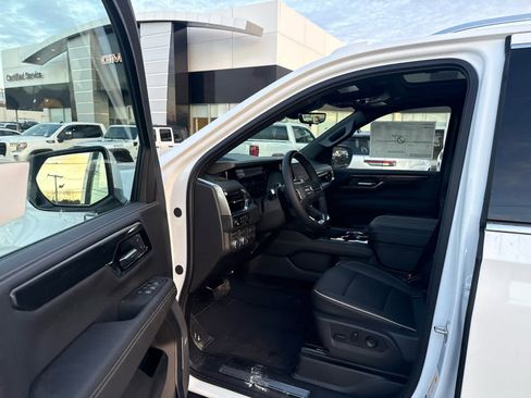 New 2026 GMC Yukon XL Elevation w/ Elevation Premium Package image 19