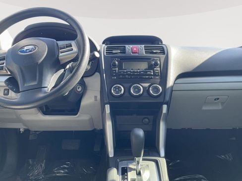 Used 2015 Subaru Forester 2.5i w/ Alloy Wheel Package image 27