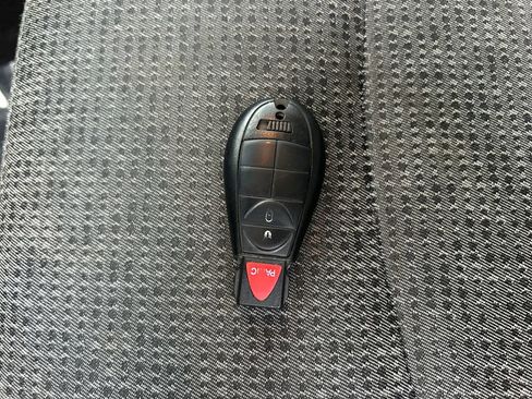 Used 2016 RAM 2500 SLT w/ Protection Group image 34