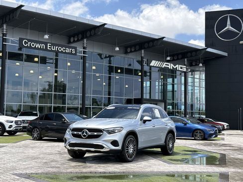 Certified 2023 Mercedes-Benz GLC 300 image 1