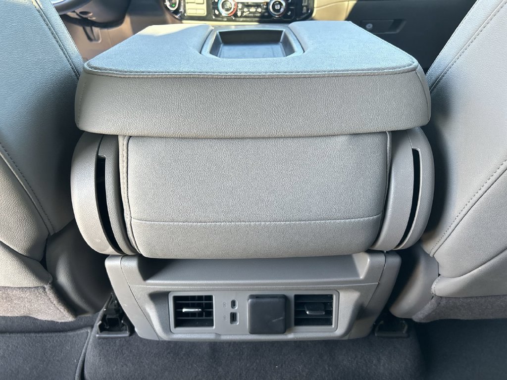 Certified 2026 GMC Sierra 1500 SLT RWD image 19