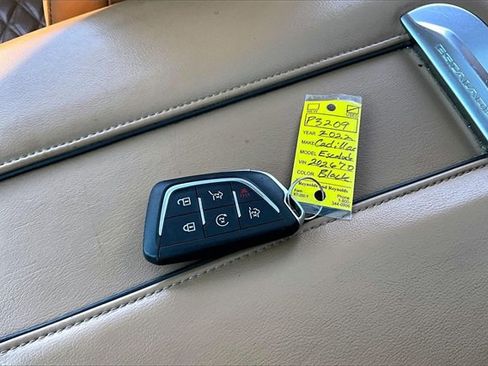 Used 2022 Cadillac Escalade ESV Sport w/ Touring Package image 36