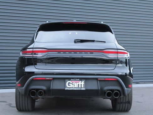 Used 2023 Porsche Macan S image 10