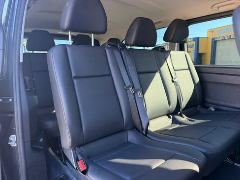 Used 2021 Mercedes-Benz Metris Passenger image 16