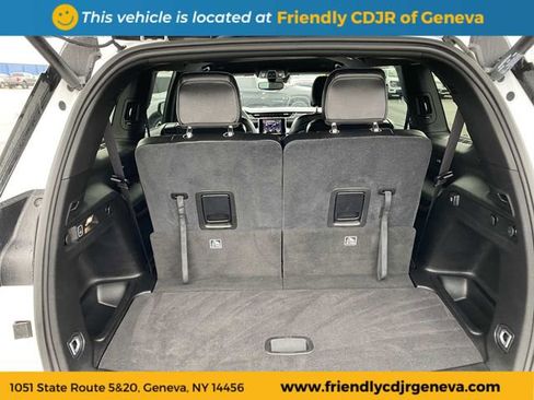 Used 2023 Jeep Grand Cherokee L Laredo AWD/4WD image 13