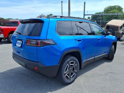 New 2026 Jeep Cherokee Laredo AWD/4WD image 4