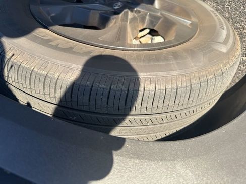 Used 2024 Hyundai Tucson SE image 19