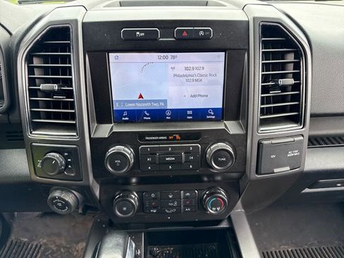 Used 2020 Ford F150 XLT w/ Equipment Group 302A Luxury AWD/4WD image 27
