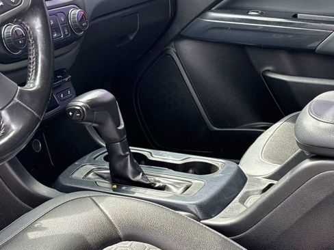 Used 2019 Chevrolet Colorado Z71 AWD/4WD image 18