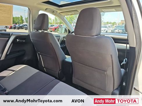 Used 2015 Toyota RAV4 XLE FWD image 31