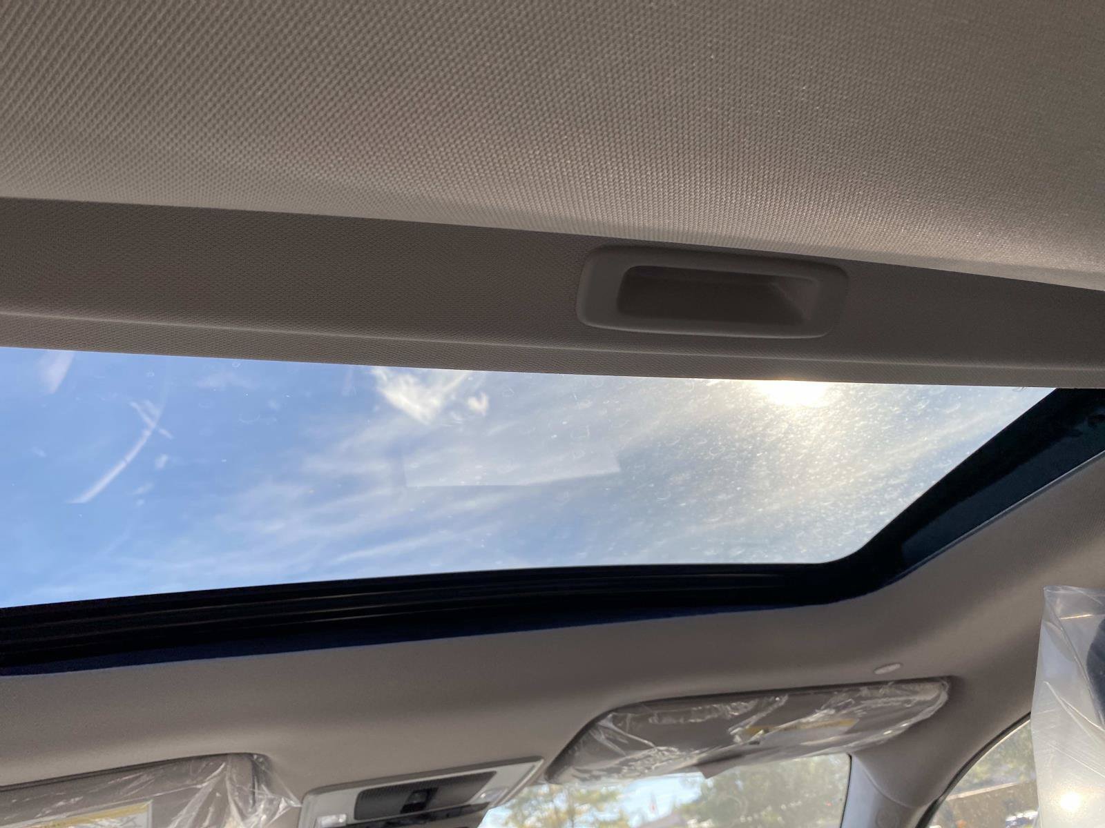 New 2027 Honda HR-V EX-L image 8