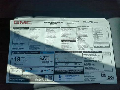 New 2025 GMC Canyon Elevation w/ Convenience Package image 18