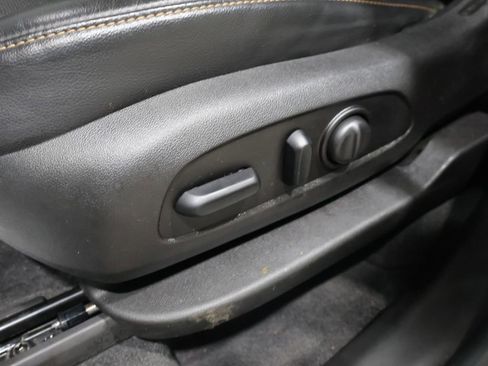 Used 2018 Chevrolet Traverse Premier w/ Redline Edition image 13