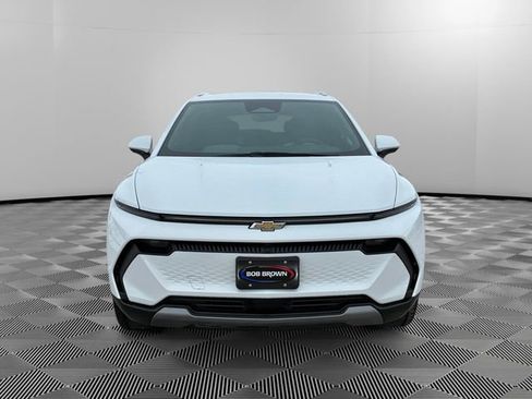 New 2026 Chevrolet Equinox EV LT image 8