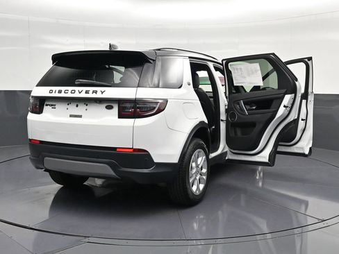 Used 2020 Land Rover Discovery Sport AWD/4WD image 40