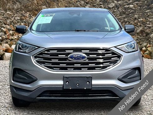 Used 2020 Ford Edge SE FWD image 3