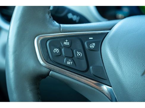 Used 2017 Chevrolet Volt LT w/ Comfort Package FWD image 17