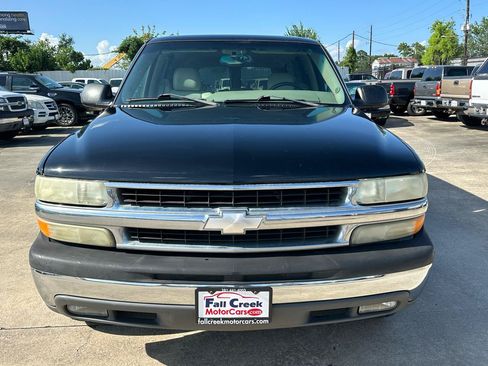 Used 2003 Chevrolet Suburban LS w/ LS Preferred Equipment Group RWD image 8