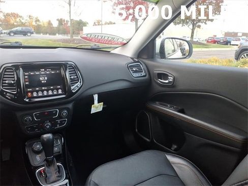 Certified 2020 Jeep Compass Limited image 12