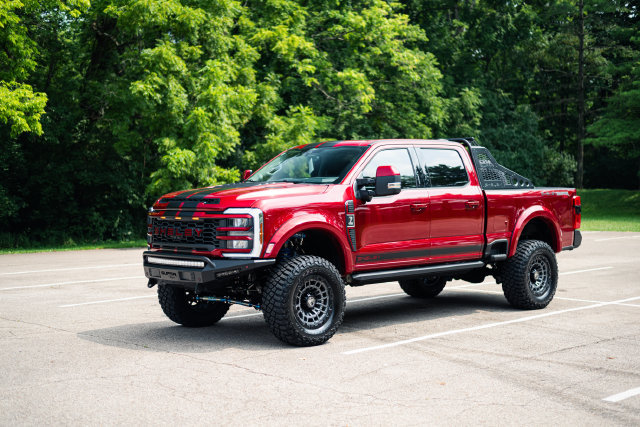 New 2026 Ford F250 Lariat w/ Black Appearance Package AWD/4WD image 9