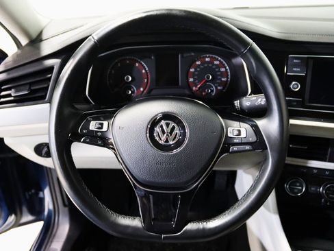 Used 2019 Volkswagen Jetta SE w/ Cold Weather Package image 34