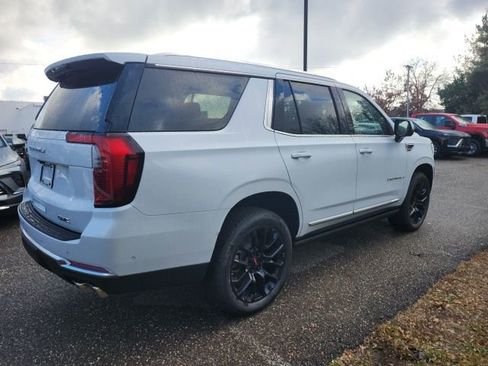 New 2026 GMC Yukon Denali w/ Sun & Power Step Package image 5