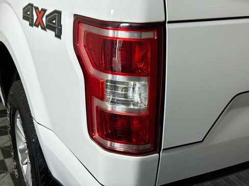 Used 2020 Ford F150 XLT image 35