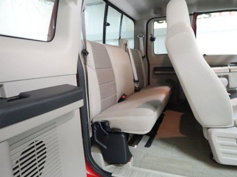 Used 2008 Ford F250 XLT image 11