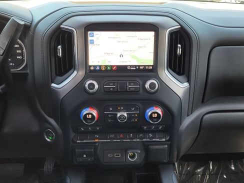 Used 2022 GMC Sierra 1500 Denali AWD/4WD image 15