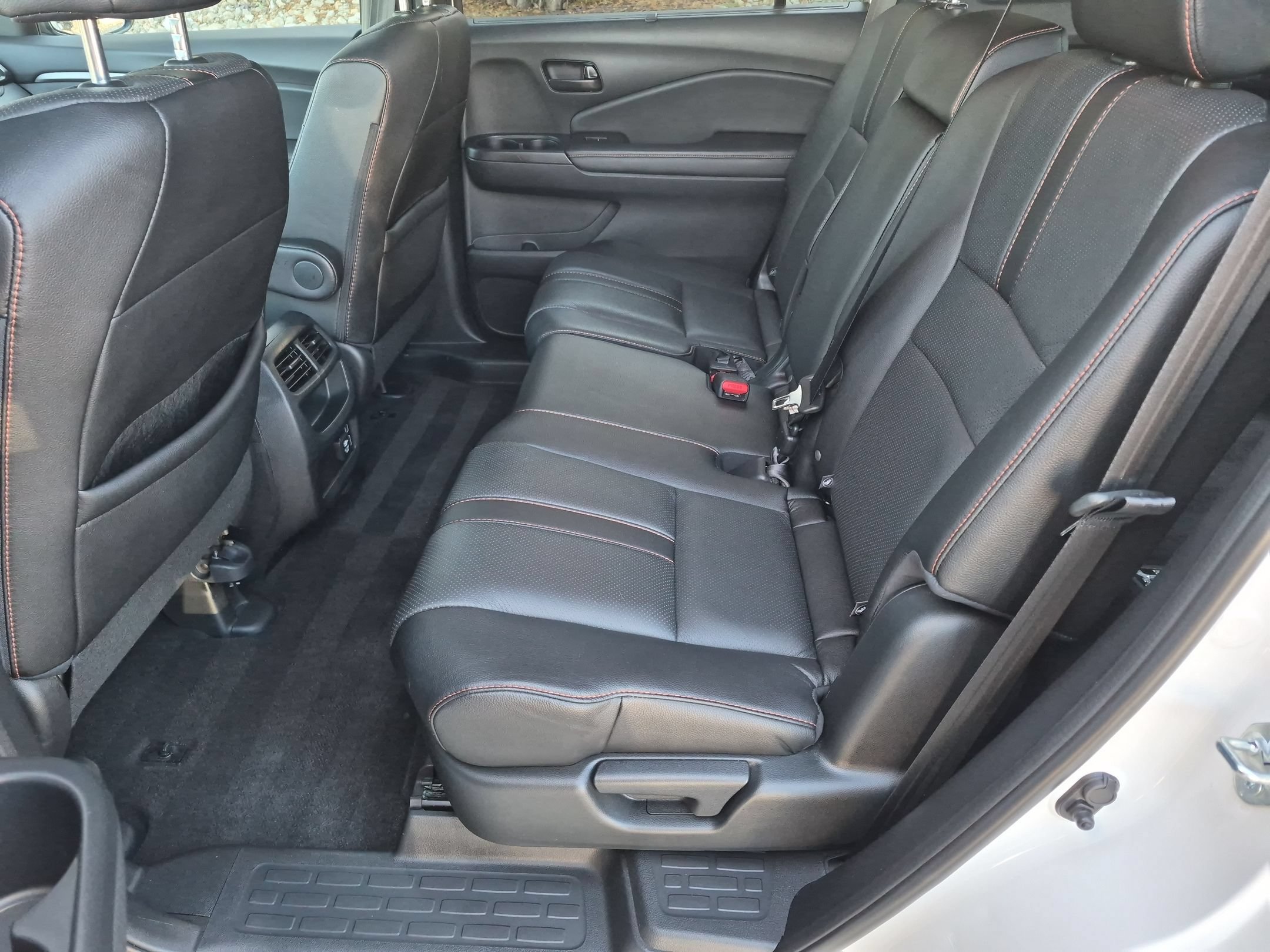 Certified 2023 Honda Passport TrailSport image 24