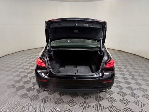 Used 2022 BMW 540i xDrive w/ Premium Package image 6