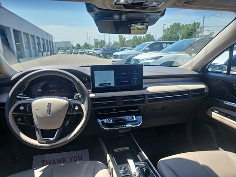 Used 2024 Lincoln Corsair AWD w/ Equipment Group 101A image 14