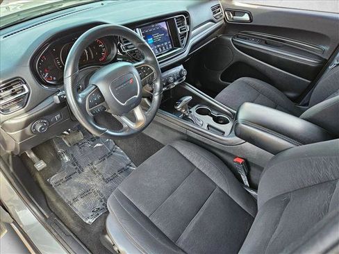 Used 2022 Dodge Durango SXT image 9